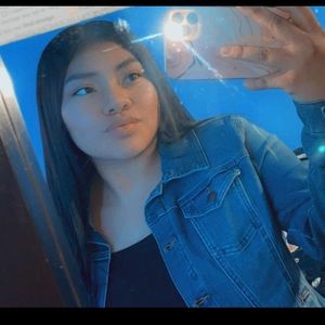 Meet your Posher, Eva